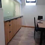 Le Du Chtihameau Avec Piscine Interieure Privative, Selon Date Apartment