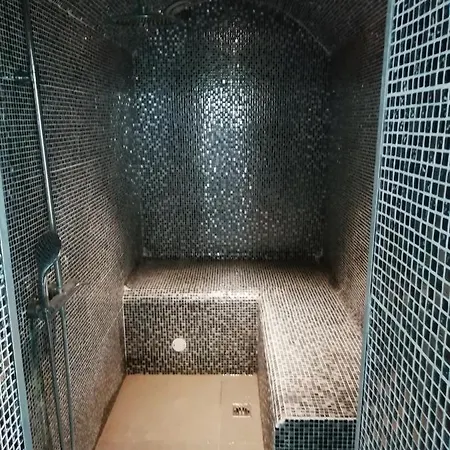 Apartment Le Gite Du Chtihameau Avec Piscine Interieure Privative, Selon Date *