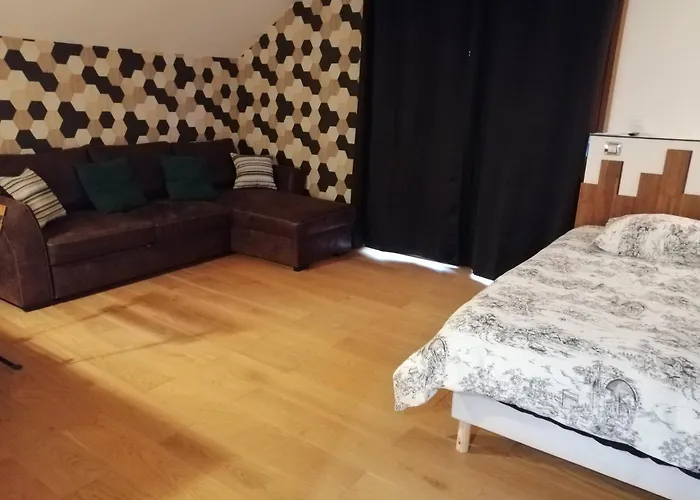 Le Du Chtihameau Avec Piscine Interieure Privative, Selon Date Lejlighed *
